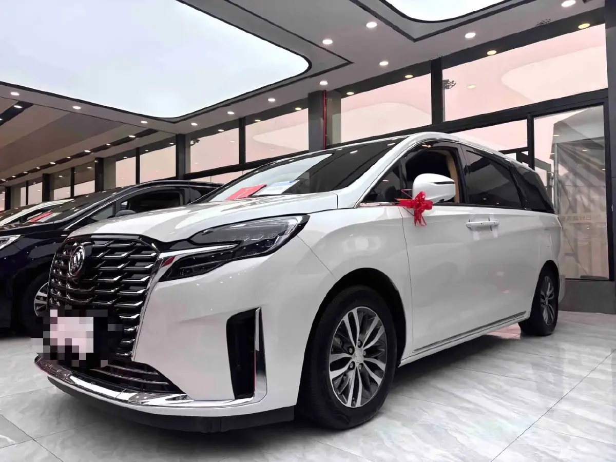 2023 Buick GL8 2.0T 237HP L4 9AT