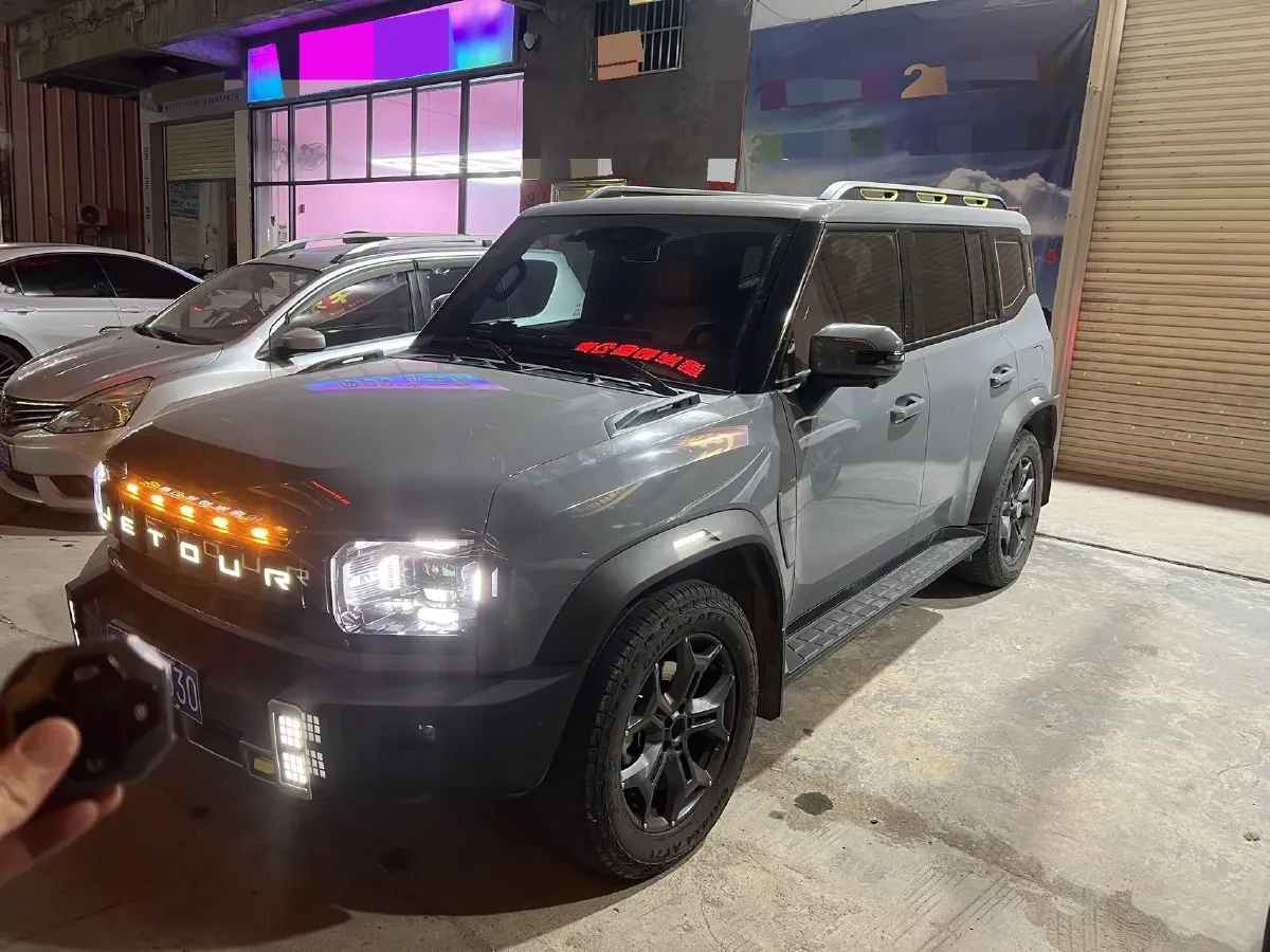2023 Jetour Traveller 2.0T 254HP L4 8AT,autocango,china used car exporter,china ev exporter,chinese used car exporter,chinese used ev exporter