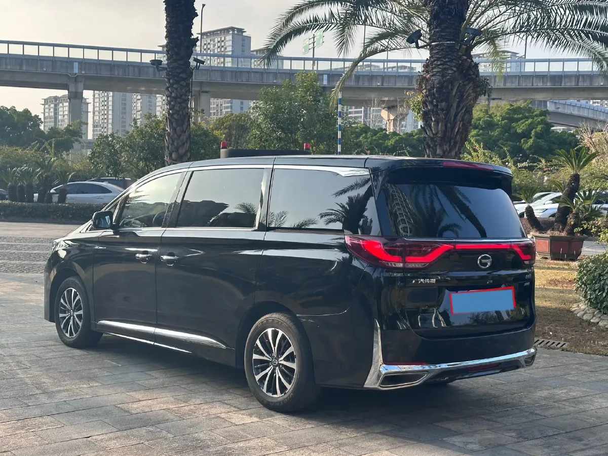 2023 GAC Trumpchi M8 2.0T 252HP L4 8AT,autocango,china used car exporter,china ev exporter,chinese used car exporter,chinese used ev exporter