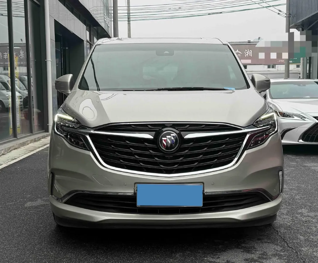 2022 Buick GL8 2.0T 237HP L4 9AT,autocango,china used car exporter,china ev exporter,chinese used car exporter,chinese used ev exporter