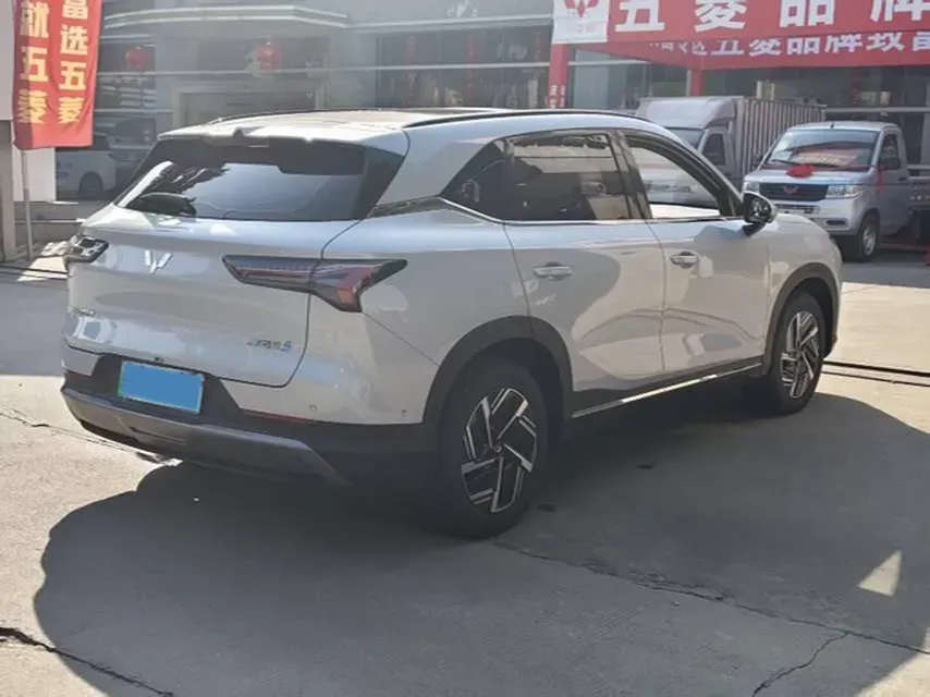 2024 WuLing XingGuangS BEV 60KWH,autocango,china used car exporter,china ev exporter,chinese used car exporter,chinese used ev exporter