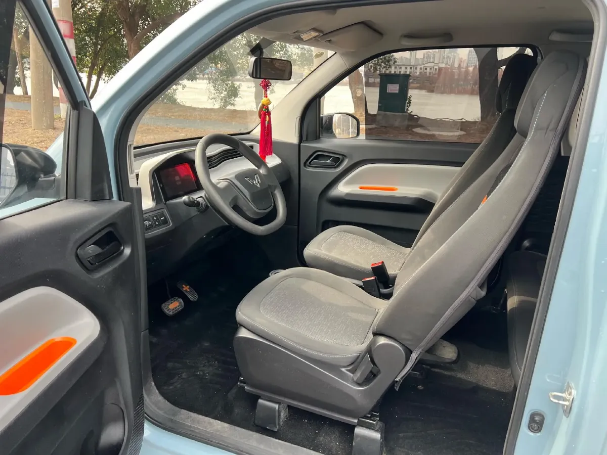 2020 WuLing HongGuang MINI EV BEV 9.3KWH,autocango,china used car exporter,china ev exporter,chinese used car exporter,chinese used ev exporter