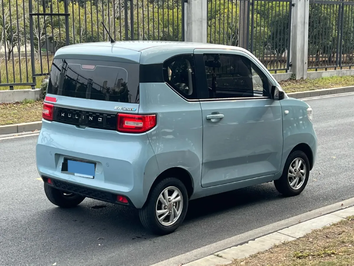 2020 WuLing HongGuang MINI EV BEV 9.3KWH,autocango,china used car exporter,china ev exporter,chinese used car exporter,chinese used ev exporter