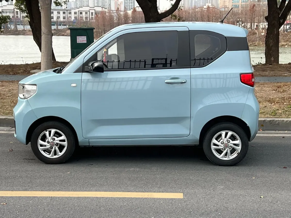 2020 WuLing HongGuang MINI EV BEV 9.3KWH,autocango,china used car exporter,china ev exporter,chinese used car exporter,chinese used ev exporter