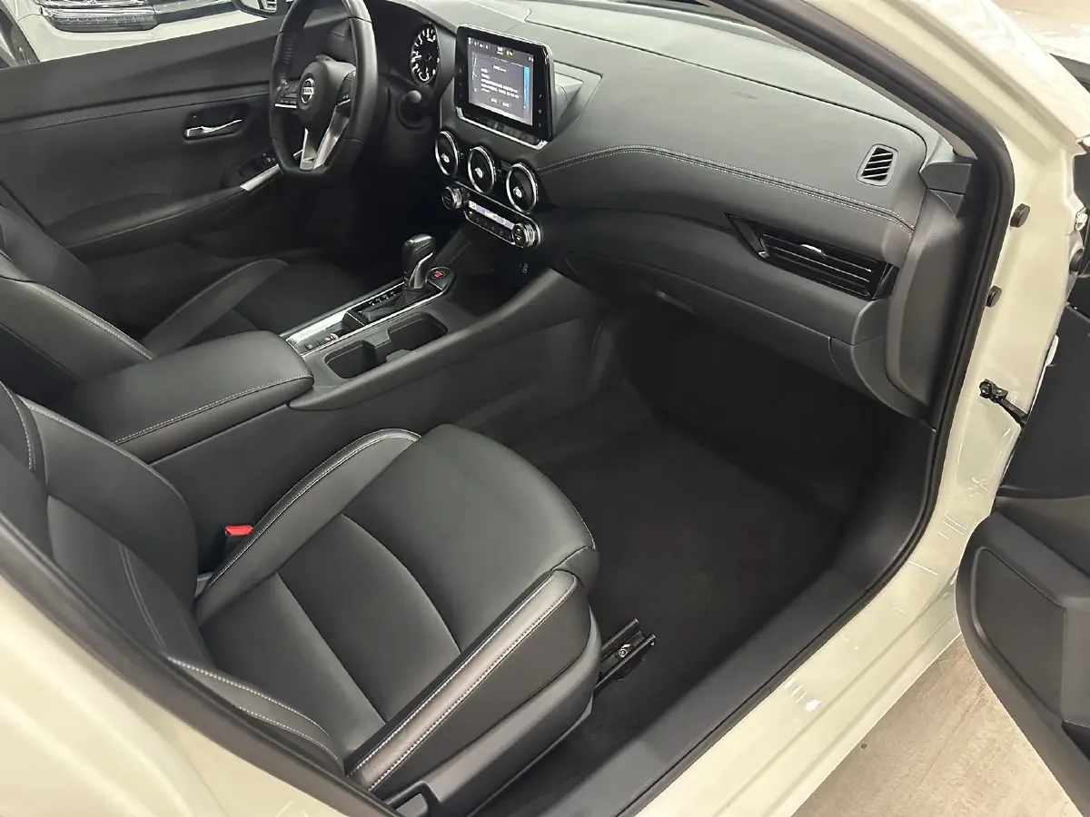 2022 Nissan Sylphy 1.6L 135HP L4 CVT,autocango,china used car exporter,china ev exporter,chinese used car exporter,chinese used ev exporter