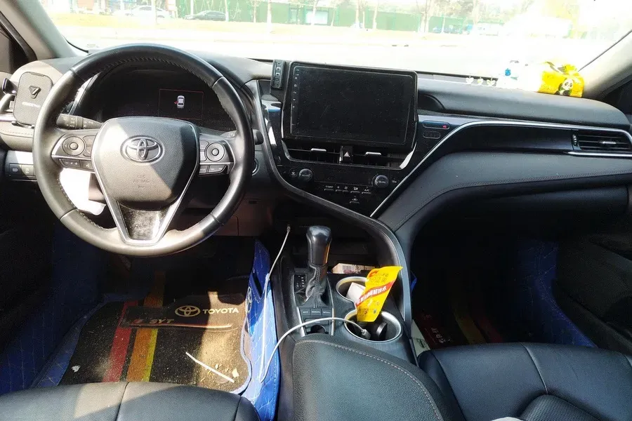 2021 Toyota Camry 2.5L 209HP L4 8AT,autocango,china used car exporter,china ev exporter,chinese used car exporter,chinese used ev exporter