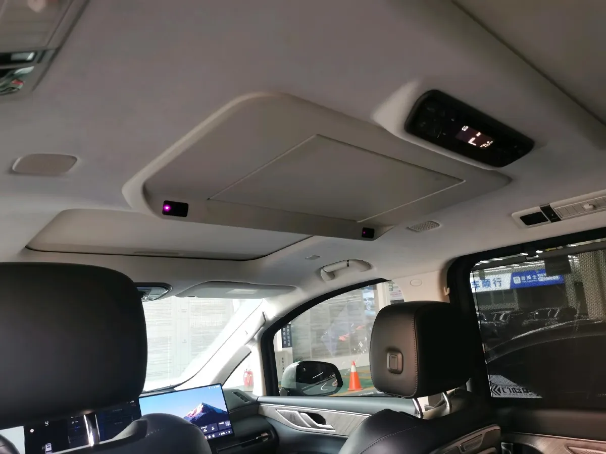 2025 WEY HighMountain 1.5T 170HP L4 4DHT PHEV,autocango,china used car exporter,china ev exporter,chinese used car exporter,chinese used ev exporter