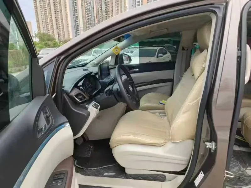 2022 Buick GL8 2.0T 237HP L4 9AT,autocango,china used car exporter,china ev exporter,chinese used car exporter,chinese used ev exporter