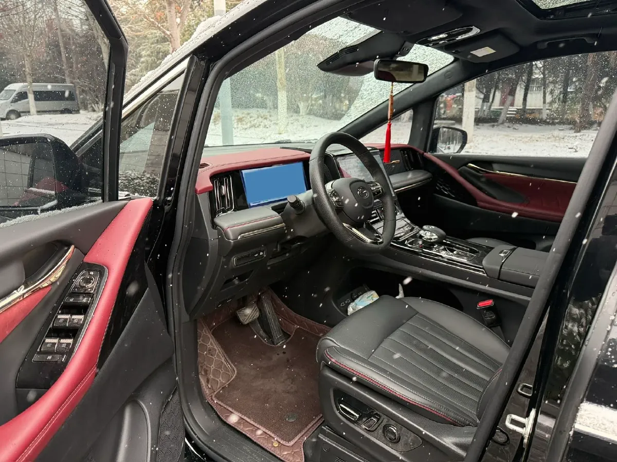 2023 GAC Trumpchi M8 2.0T 190HP L4 E-CVT Hybrid,autocango,china used car exporter,china ev exporter,chinese used car exporter,chinese used ev exporter