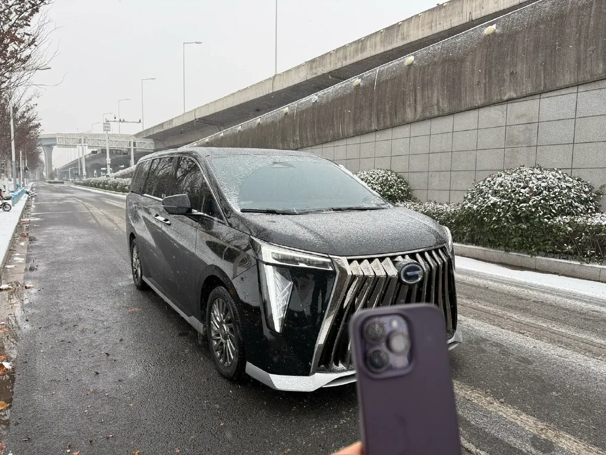 2023 GAC Trumpchi M8 2.0T 190HP L4 E-CVT Hybrid,autocango,china used car exporter,china ev exporter,chinese used car exporter,chinese used ev exporter