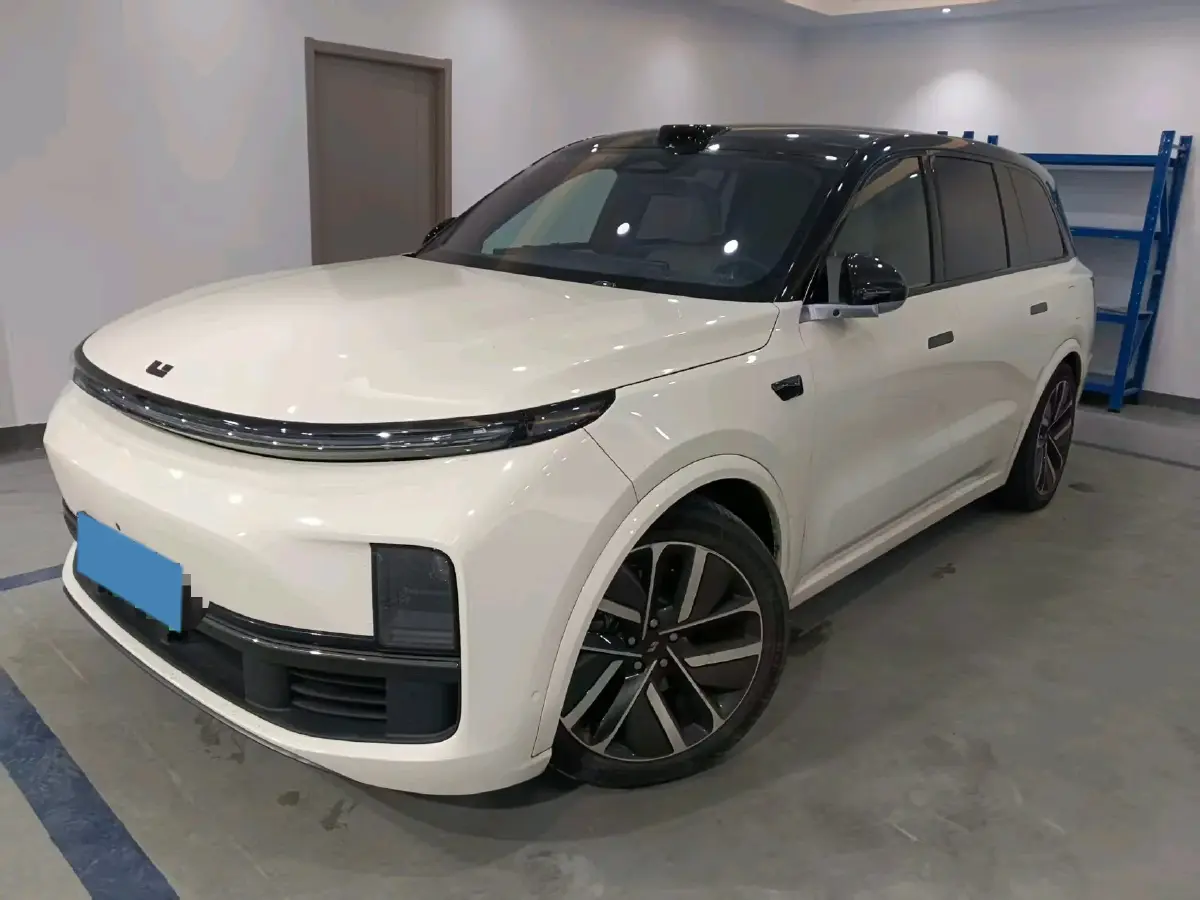 2022 Li L9 Range Extended 154HP REEV 42.6KWH
