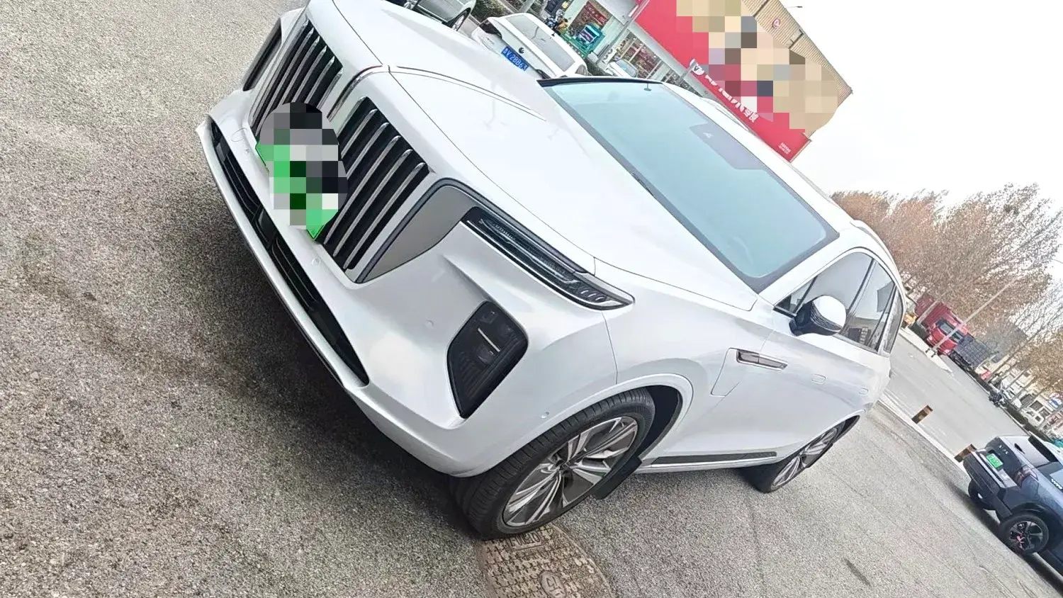 2022 HongQi E-HS9 BEV 120KWH