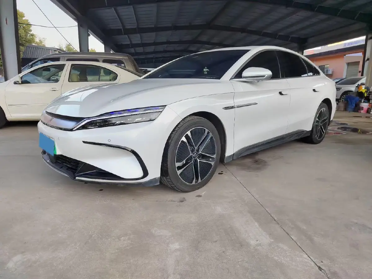2023 BYD Han BEV 72KWH