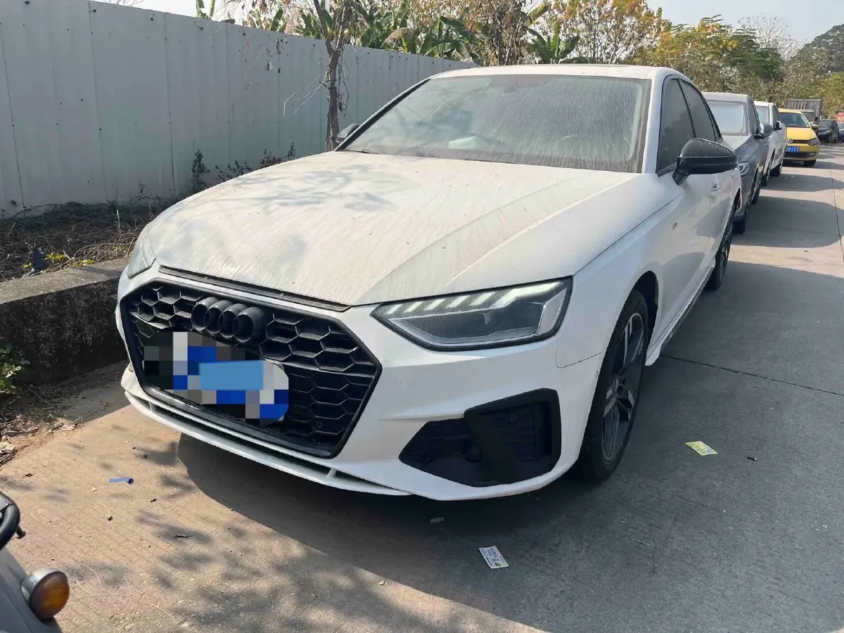 2020 Audi A4L 2.0T 190HP L4 7DCT