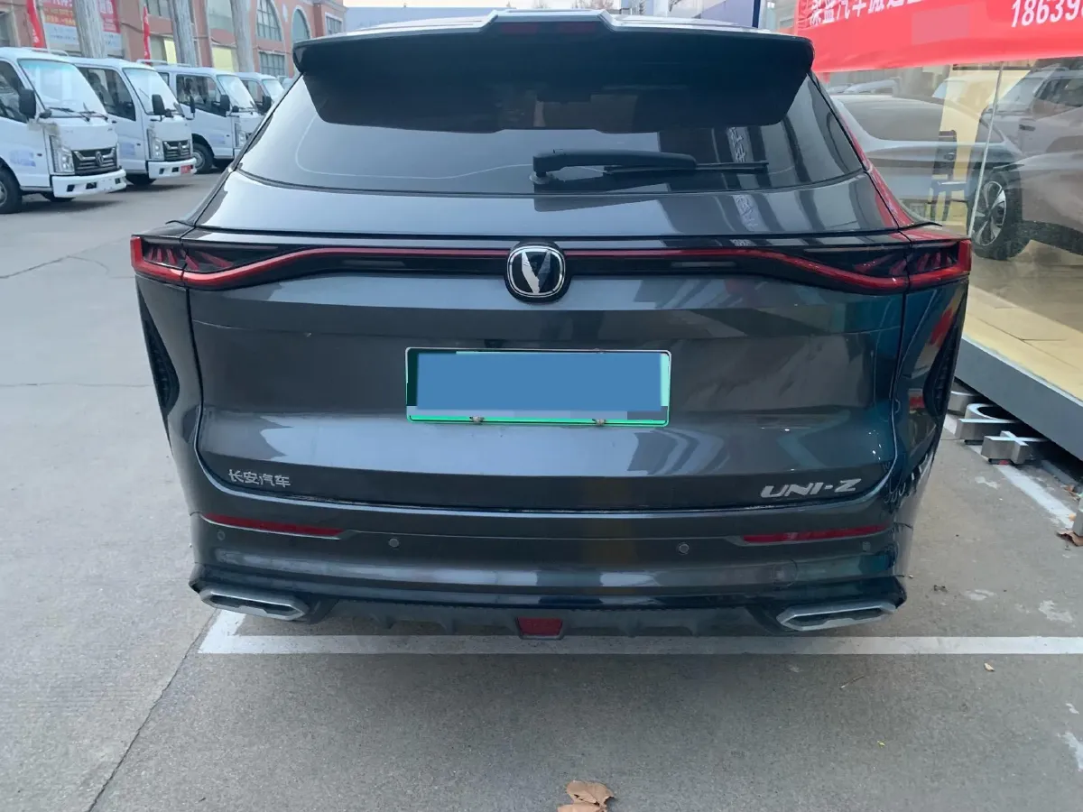 2024 ChangAn UNI-Z 1.5L 98HP L4 E-CVT PHEV 18.4KWH,autocango,china used car exporter,china ev exporter,chinese used car exporter,chinese used ev exporter