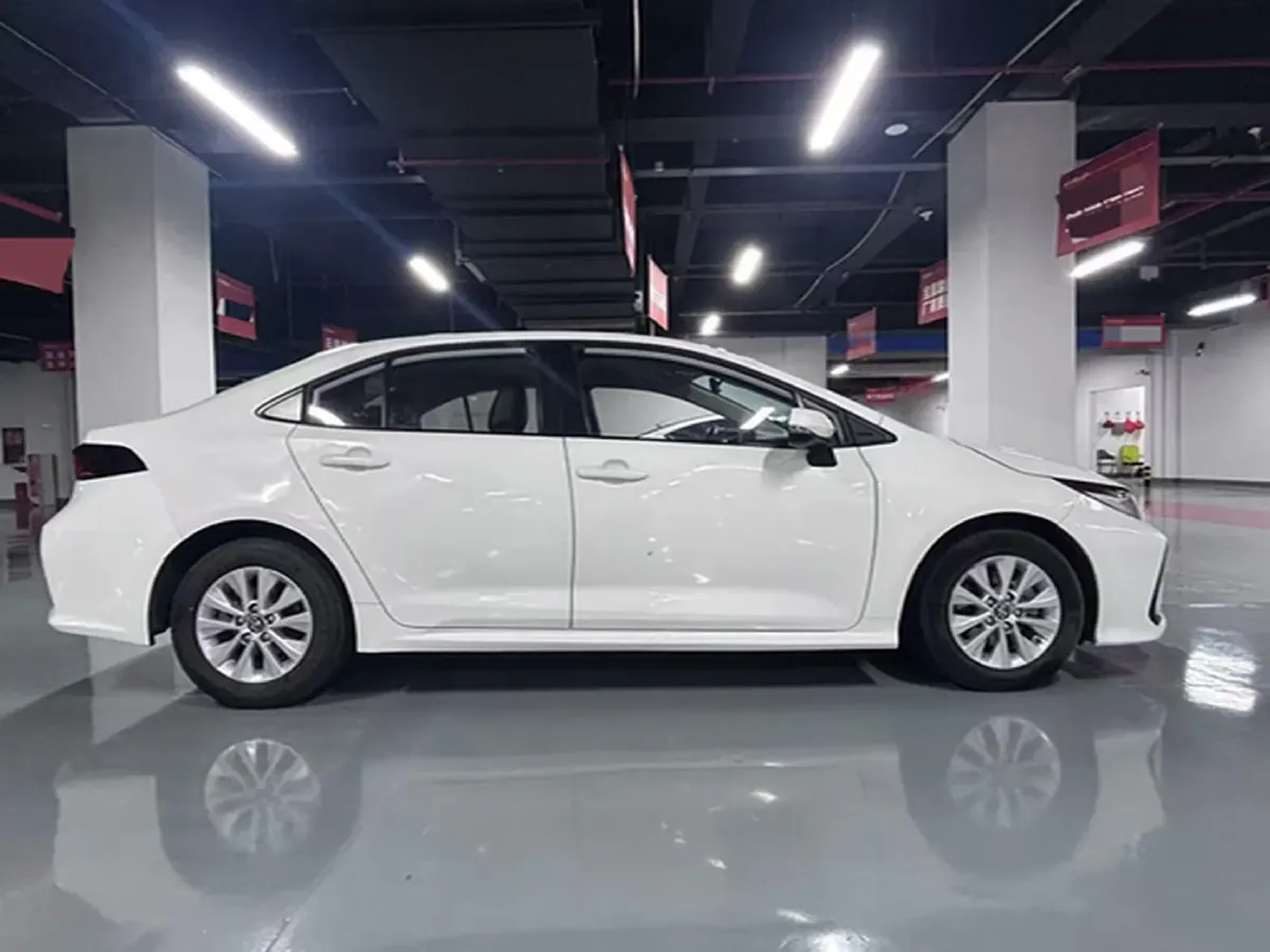 2021 Toyota Corolla 1.2T 116HP L4 CVT,autocango,china used car exporter,china ev exporter,chinese used car exporter,chinese used ev exporter
