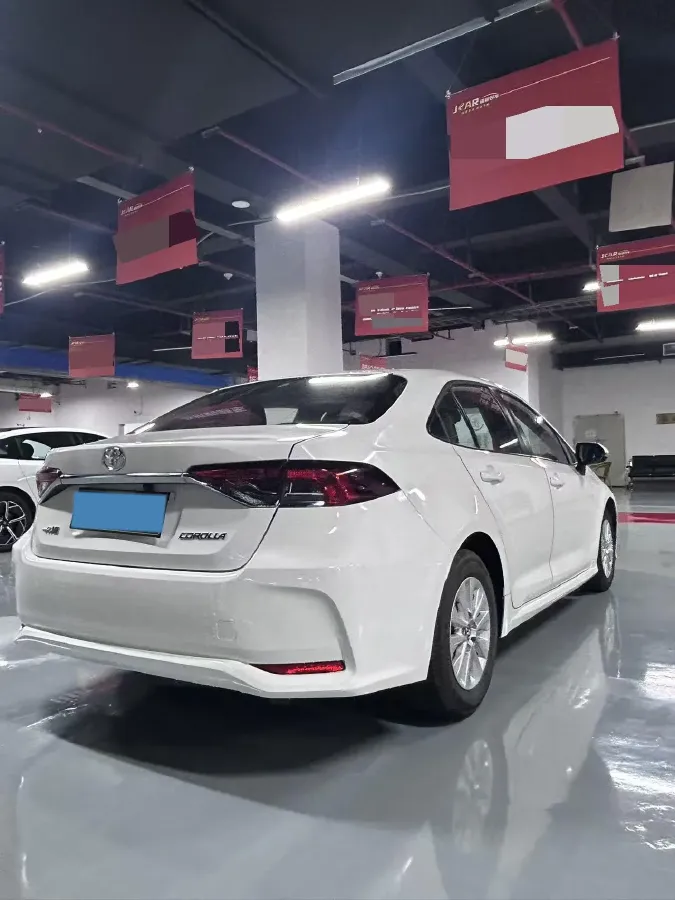 2021 Toyota Corolla 1.2T 116HP L4 CVT,autocango,china used car exporter,china ev exporter,chinese used car exporter,chinese used ev exporter