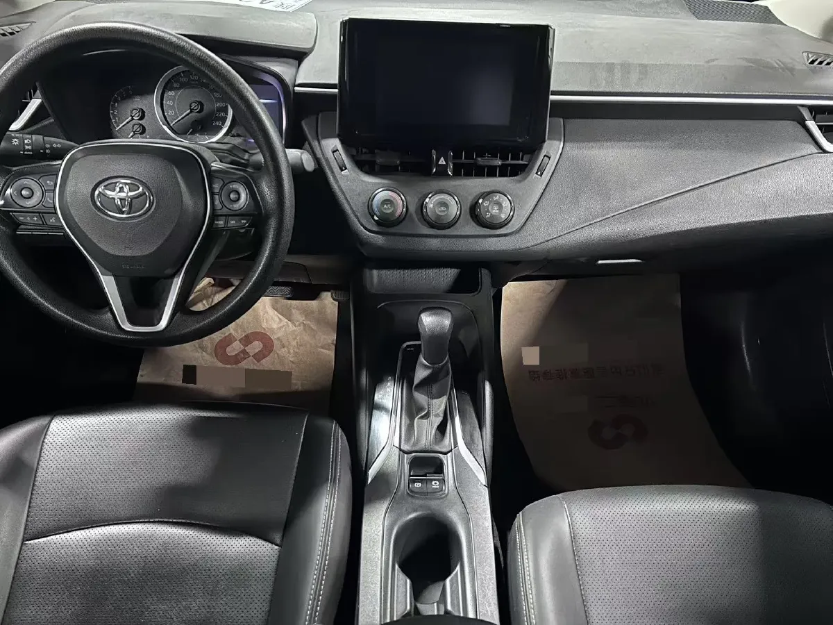 2021 Toyota Corolla 1.2T 116HP L4 CVT,autocango,china used car exporter,china ev exporter,chinese used car exporter,chinese used ev exporter