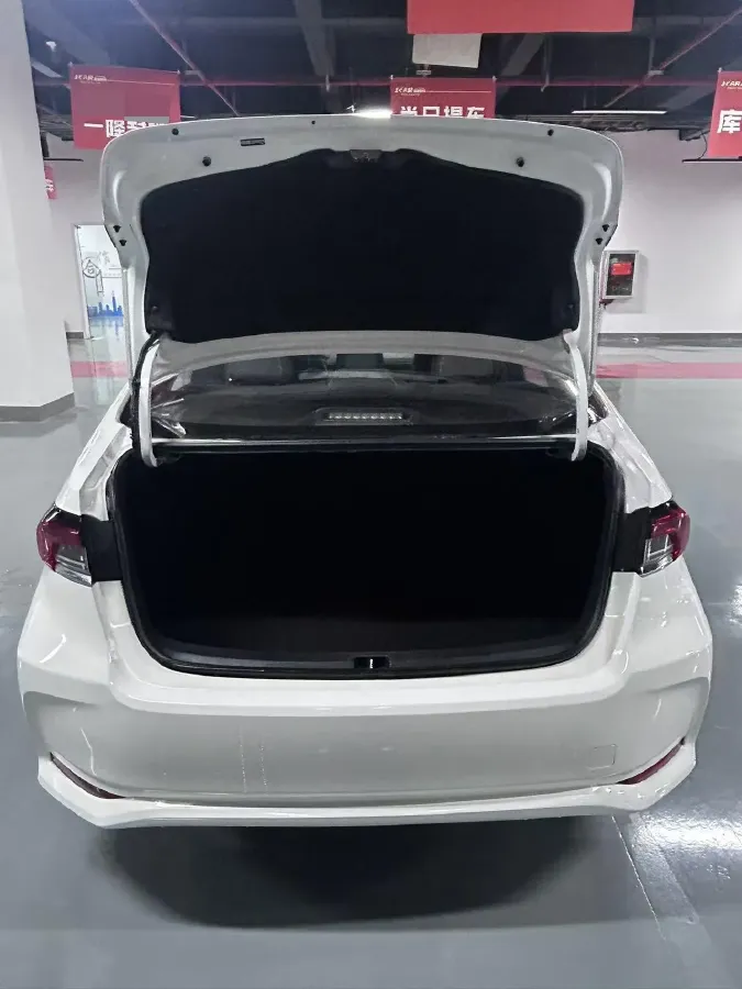 2021 Toyota Corolla 1.2T 116HP L4 CVT,autocango,china used car exporter,china ev exporter,chinese used car exporter,chinese used ev exporter