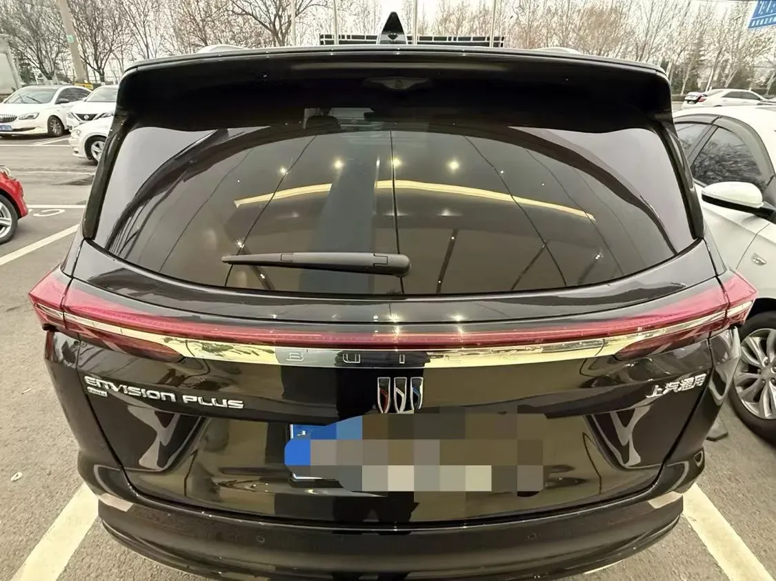 2024 Buick EnvisionPlus 2.0T 237HP L4 9AT,autocango,china used car exporter,china ev exporter,chinese used car exporter,chinese used ev exporter