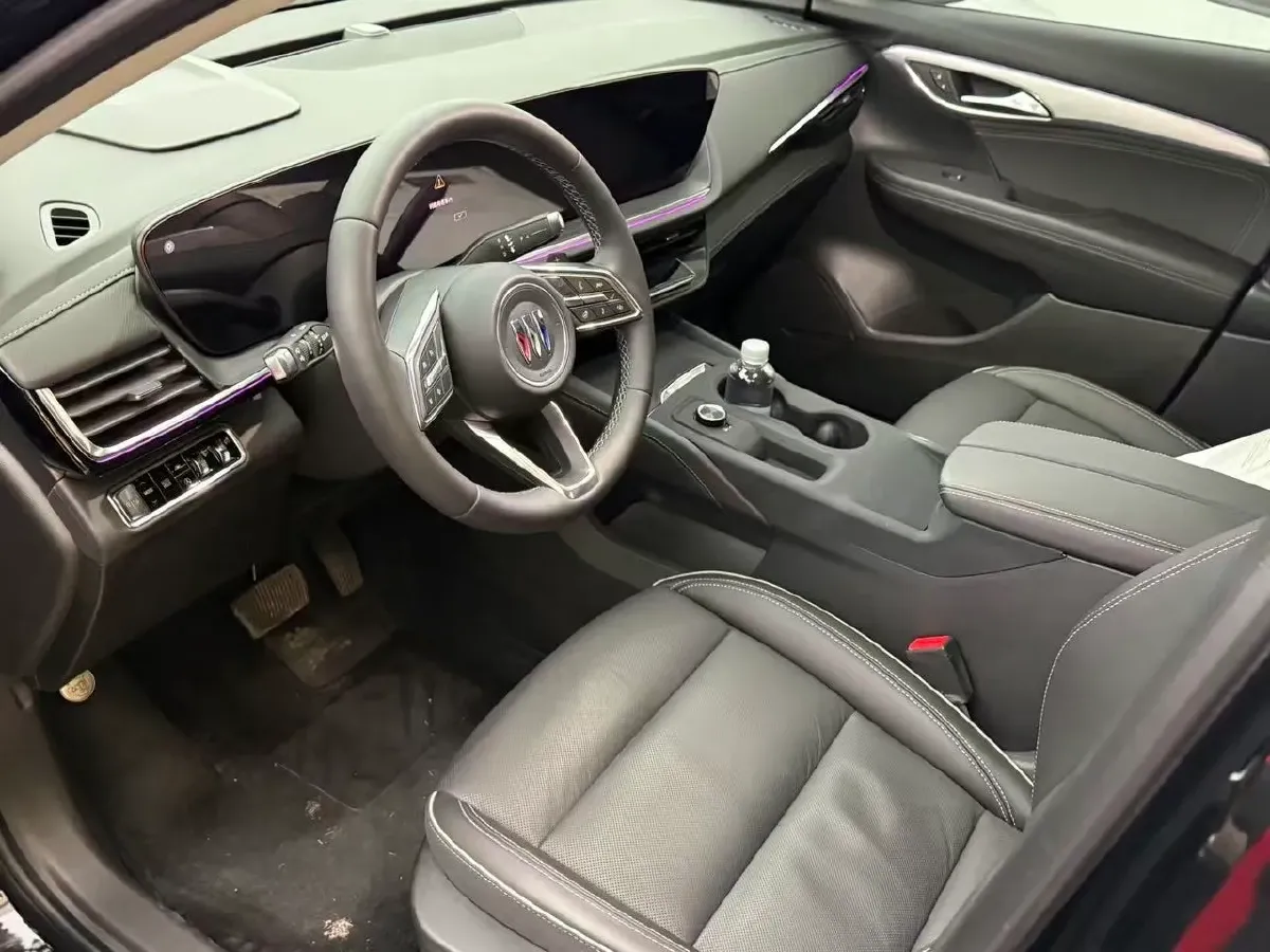 2024 Buick EnvisionPlus 2.0T 237HP L4 9AT,autocango,china used car exporter,china ev exporter,chinese used car exporter,chinese used ev exporter