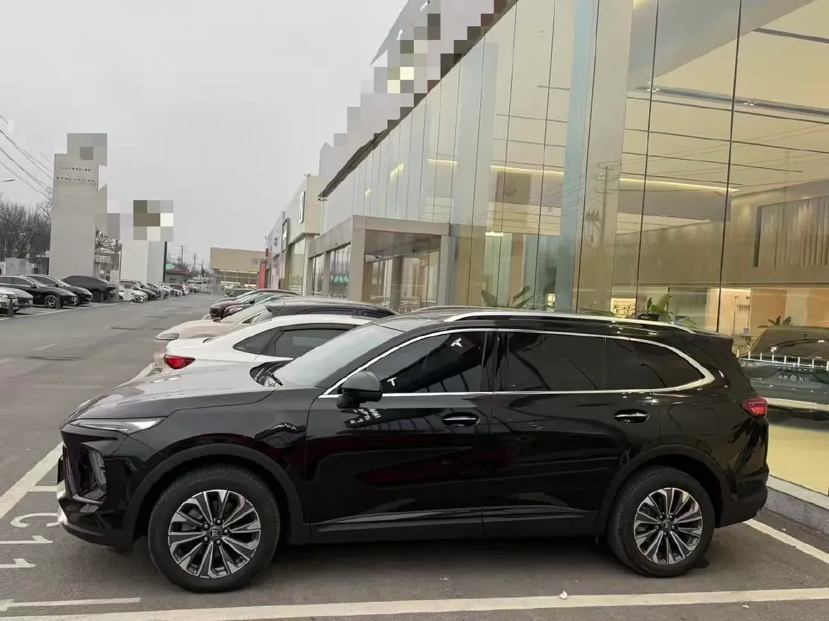 2024 Buick EnvisionPlus 2.0T 237HP L4 9AT,autocango,china used car exporter,china ev exporter,chinese used car exporter,chinese used ev exporter