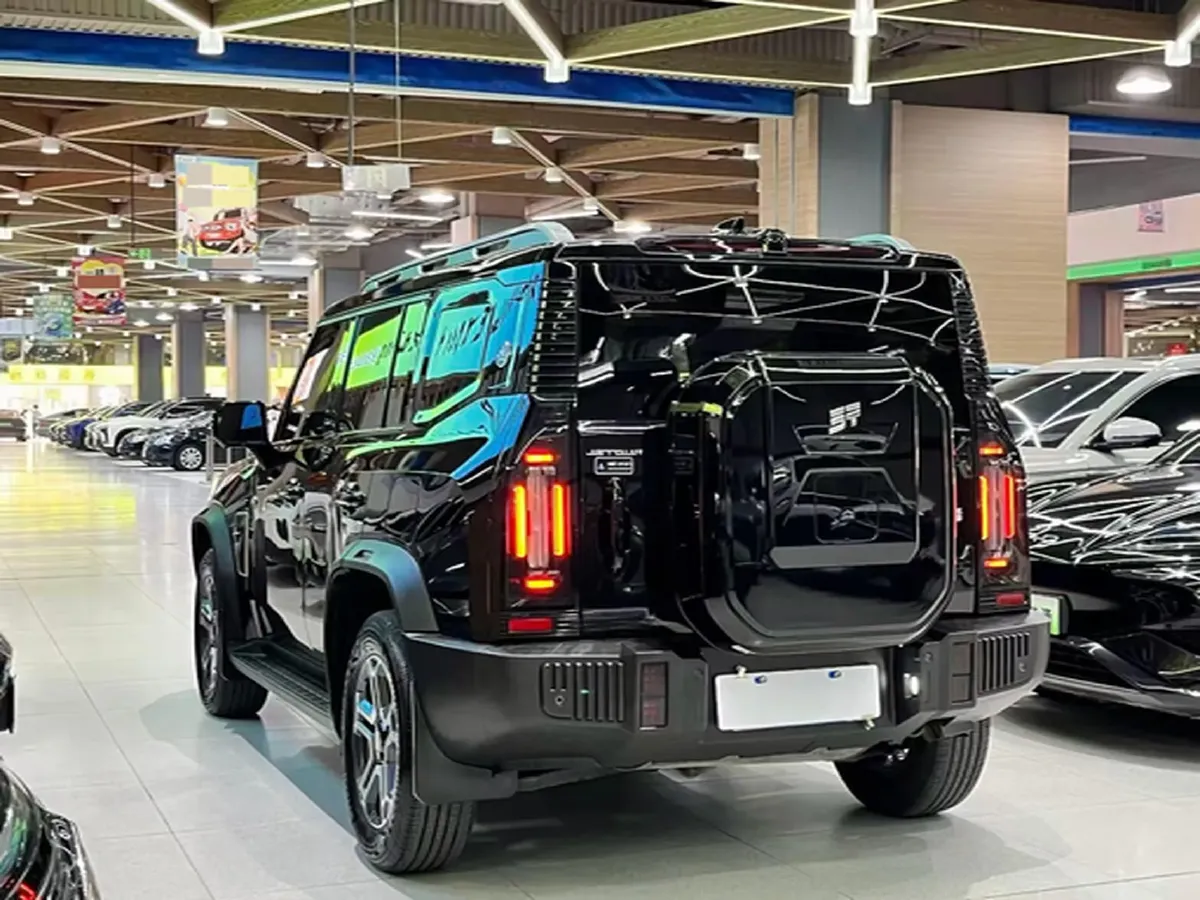 2025 Jetour Traveller 1.5T 184HP L4 7DCT,autocango,china used car exporter,china ev exporter,chinese used car exporter,chinese used ev exporter