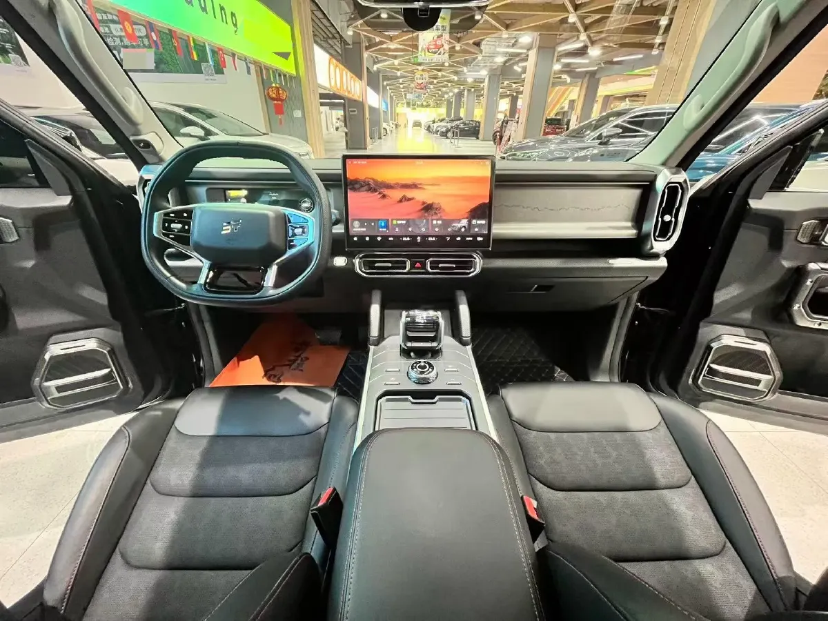 2025 Jetour Traveller 1.5T 184HP L4 7DCT,autocango,china used car exporter,china ev exporter,chinese used car exporter,chinese used ev exporter