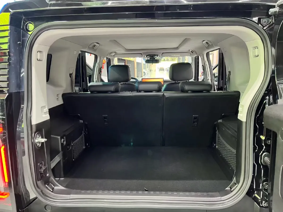 2025 Jetour Traveller 1.5T 184HP L4 7DCT,autocango,china used car exporter,china ev exporter,chinese used car exporter,chinese used ev exporter