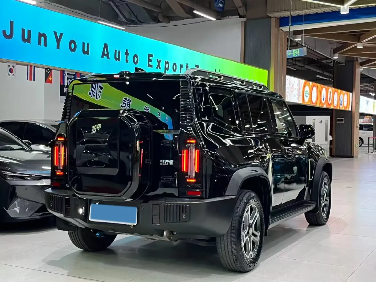 2025 Jetour Traveller 1.5T 184HP L4 7DCT,autocango,china used car exporter,china ev exporter,chinese used car exporter,chinese used ev exporter