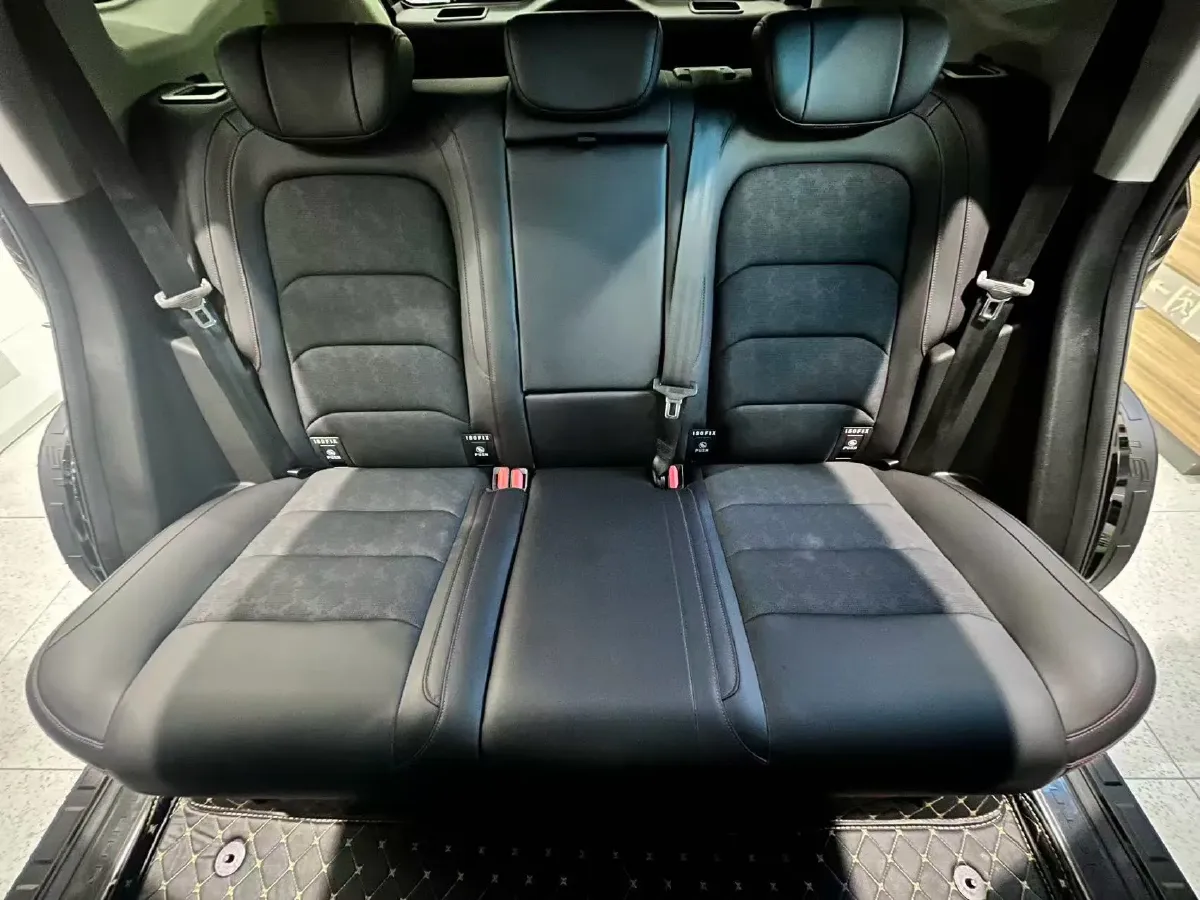 2025 Jetour Traveller 1.5T 184HP L4 7DCT,autocango,china used car exporter,china ev exporter,chinese used car exporter,chinese used ev exporter