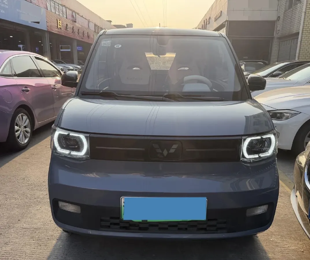 2021 WuLing HongGuang MINI EV BEV 13.9KWH,autocango,china used car exporter,china ev exporter,chinese used car exporter,chinese used ev exporter