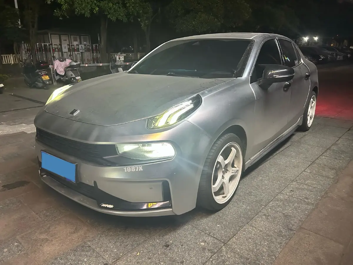 2019 LYNK&CO 01 2.0T 190HP L4 6AT