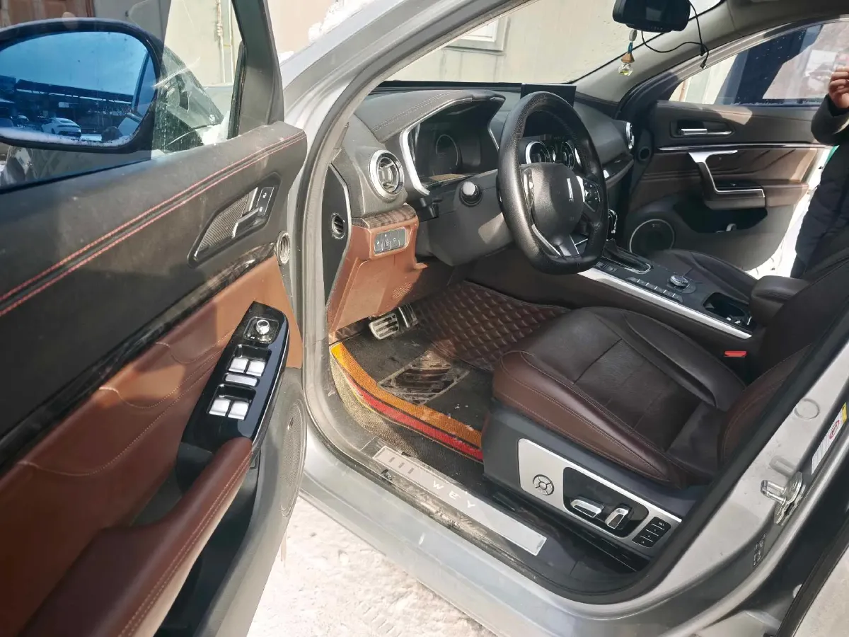 2017 WEY VV5 2.0T 197HP L4 7DCT,autocango,china used car exporter,china ev exporter,chinese used car exporter,chinese used ev exporter