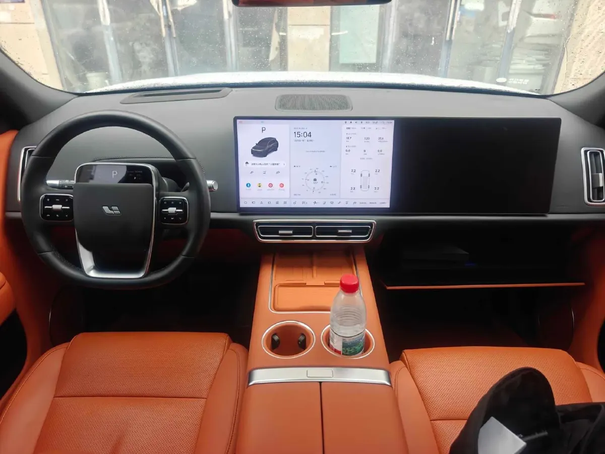 2024 Toyota Granvia 2.5L 189HP L4 E-CVT Hybrid,autocango,china used car exporter,china ev exporter,chinese used car exporter,chinese used ev exporter