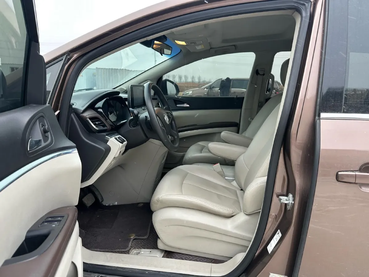 2021 Buick GL8 2.0T 237HP L4 9AT,autocango,china used car exporter,china ev exporter,chinese used car exporter,chinese used ev exporter