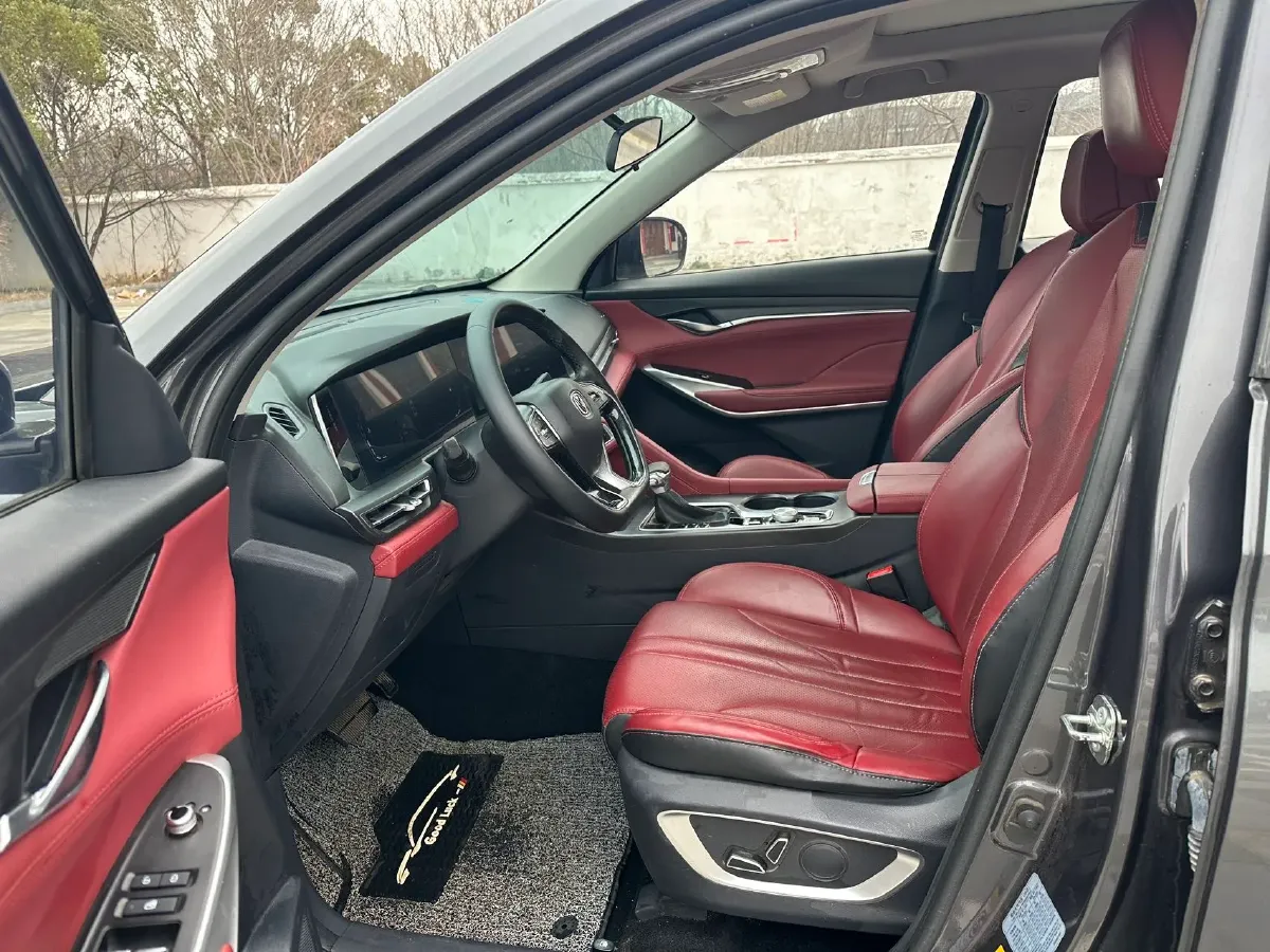 2020 ChangAn CS75 Plus 1.5T 178HP L4 6AT,autocango,china used car exporter,china ev exporter,chinese used car exporter,chinese used ev exporter