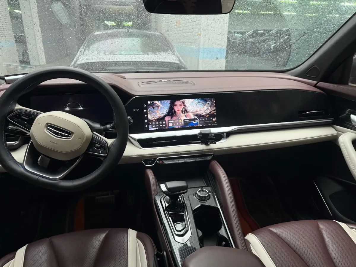 2021 Geely Monjaro 2.0T 218HP L4 7DCT,autocango,china used car exporter,china ev exporter,chinese used car exporter,chinese used ev exporter