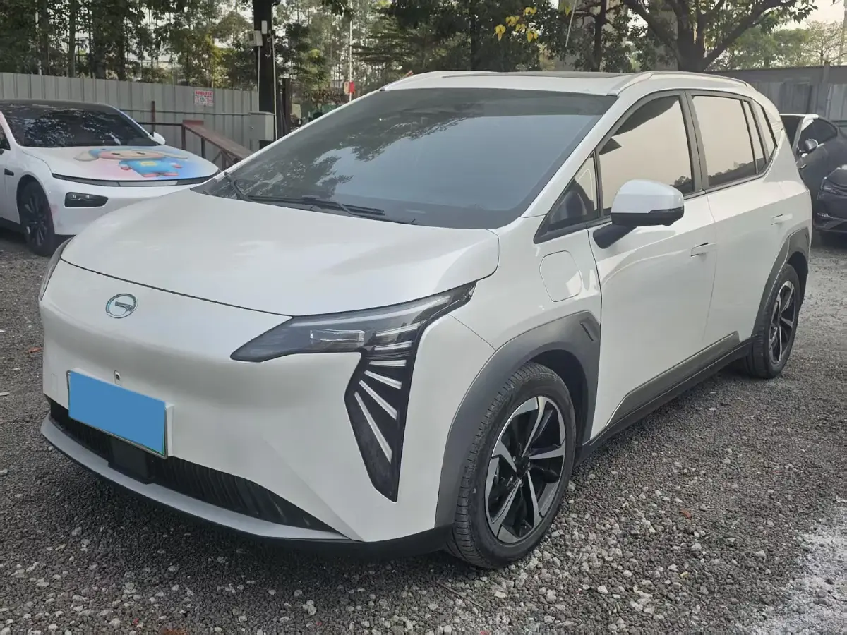 2023 Aion Y BEV 61.7KWH