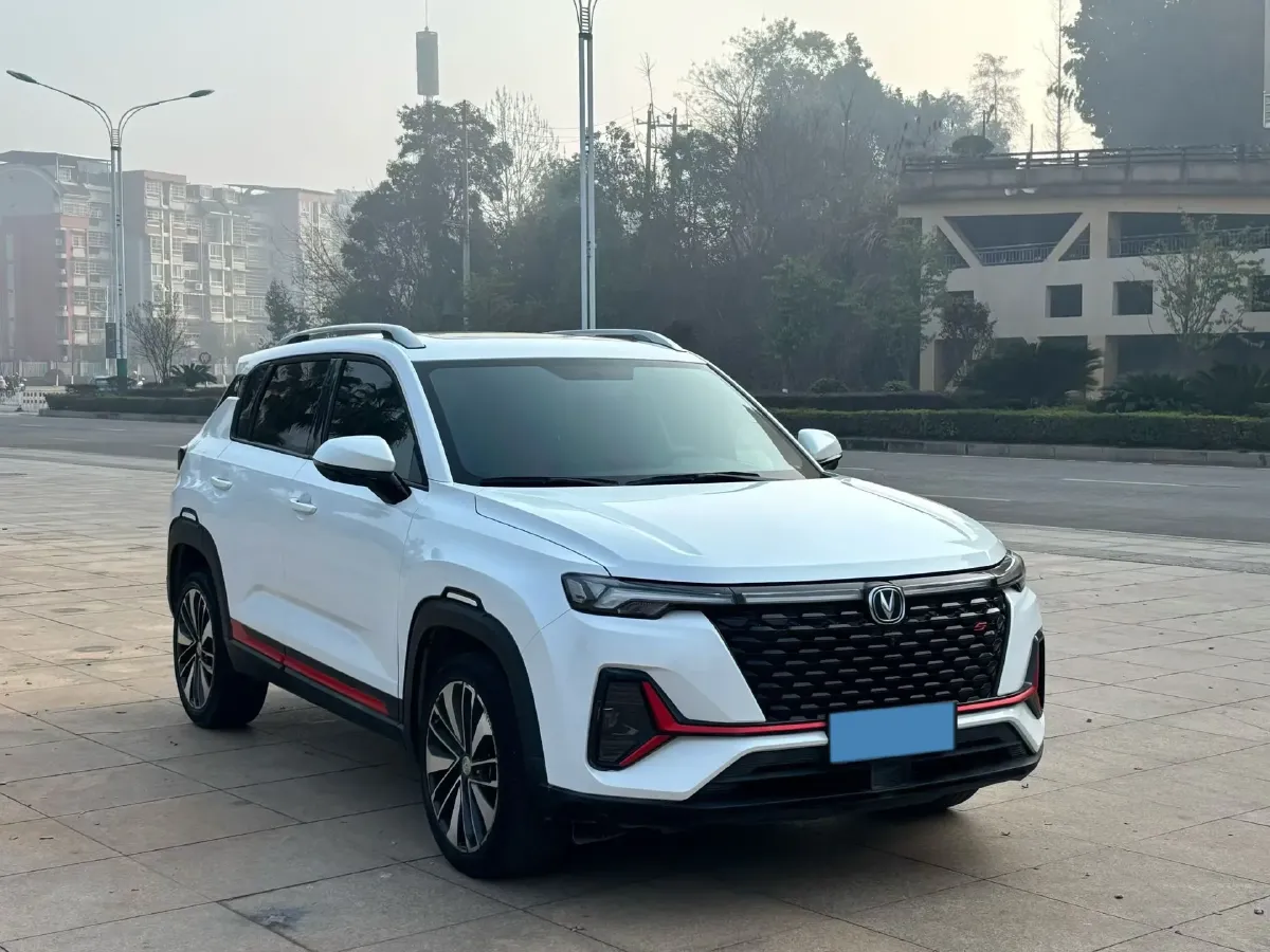 2021 ChangAn CS35 Plus 1.4T 160HP L4 7DCT,autocango,china used car exporter,china ev exporter,chinese used car exporter,chinese used ev exporter