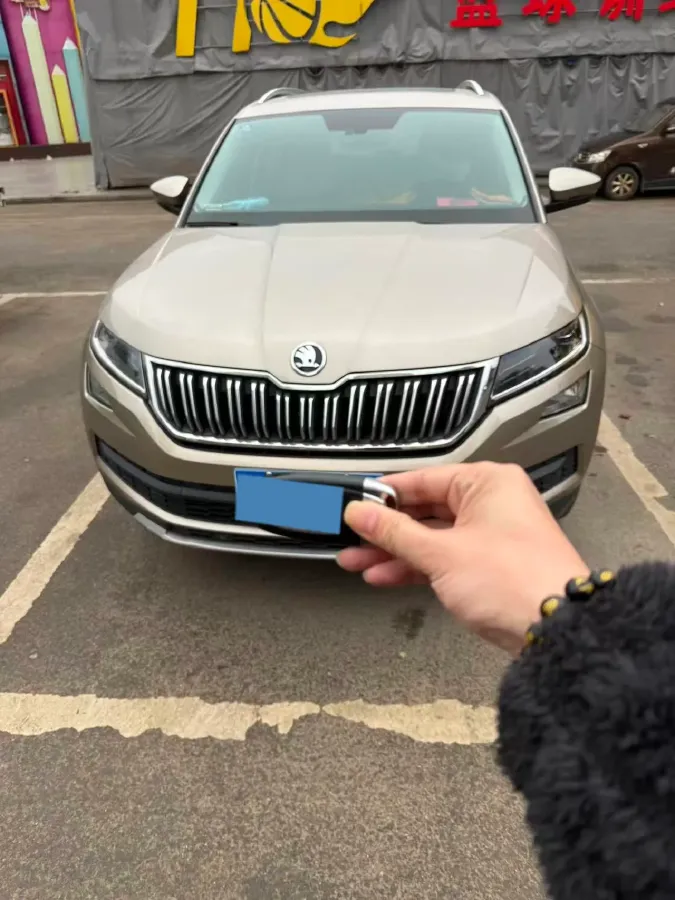 2019 Chevrolet Equinox 2.0T 260HP L4 9AT,autocango,china used car exporter,china ev exporter,chinese used car exporter,chinese used ev exporter