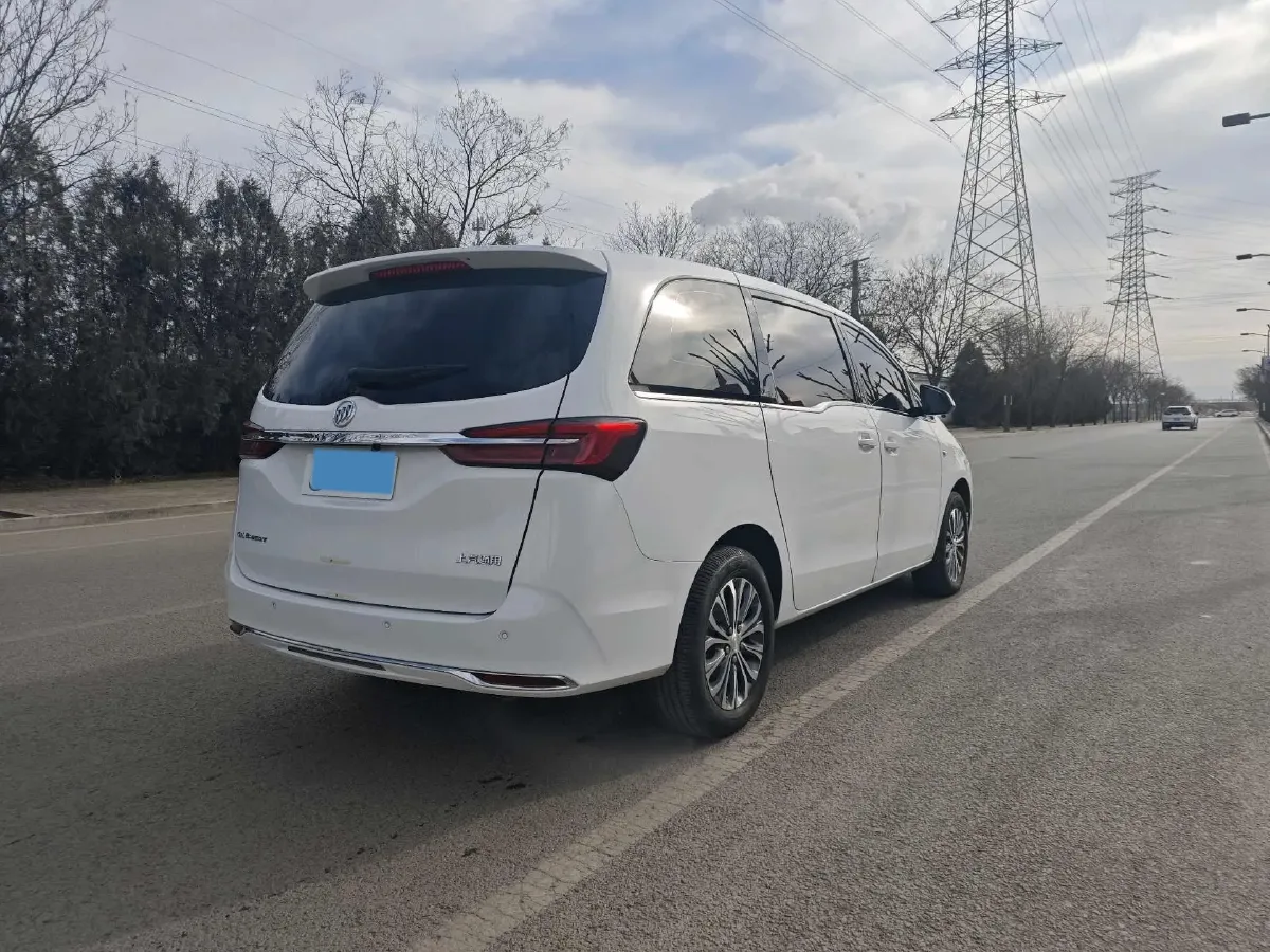 2022 Buick GL8 2.0T 237HP L4 9AT,autocango,china used car exporter,china ev exporter,chinese used car exporter,chinese used ev exporter