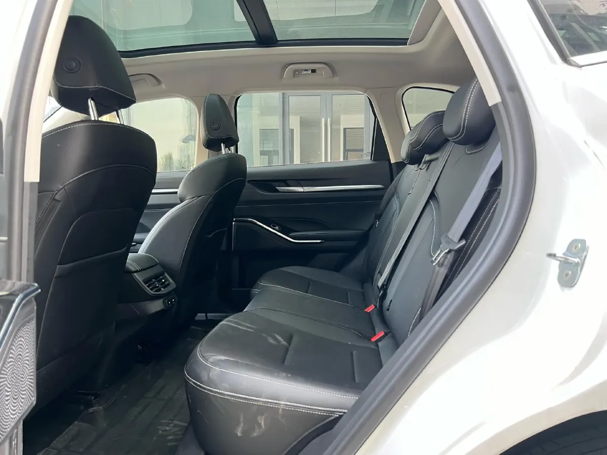 2024 Haval H6 1.5T 184HP L4 7DCT,autocango,china used car exporter,china ev exporter,chinese used car exporter,chinese used ev exporter