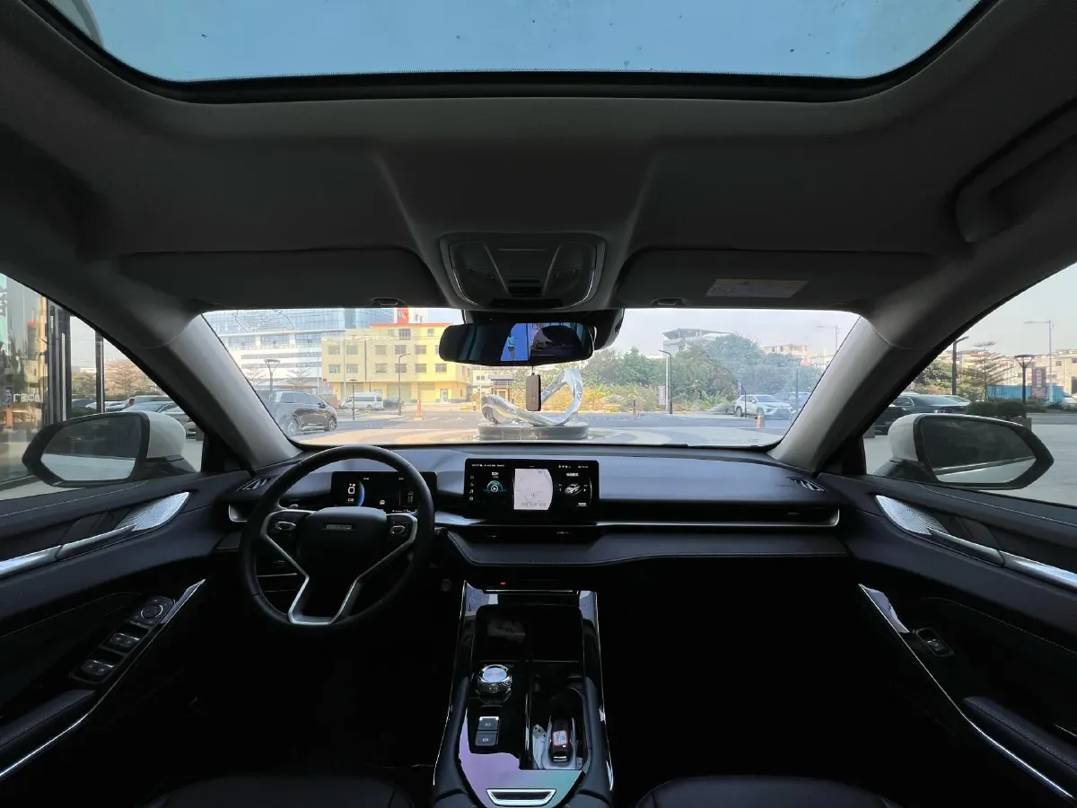 2024 Haval H6 1.5T 184HP L4 7DCT,autocango,china used car exporter,china ev exporter,chinese used car exporter,chinese used ev exporter