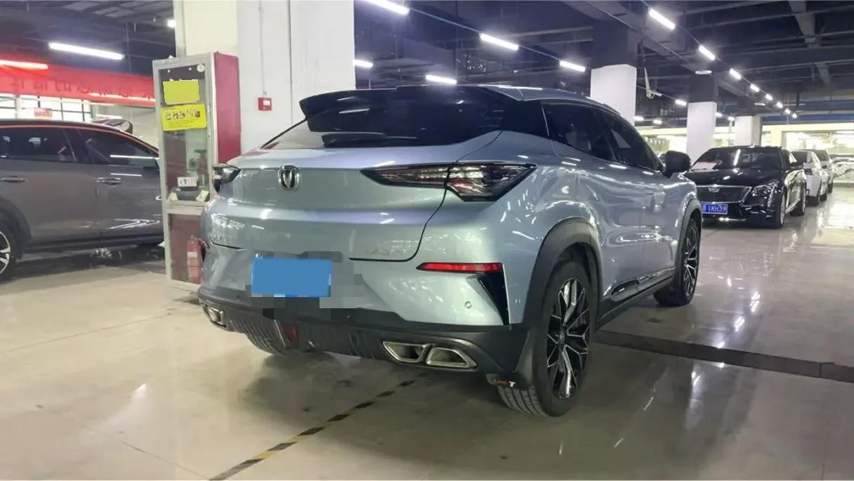 2022 ChangAn UNI-T 1.5T 188HP L4 7DCT,autocango,china used car exporter,china ev exporter,chinese used car exporter,chinese used ev exporter