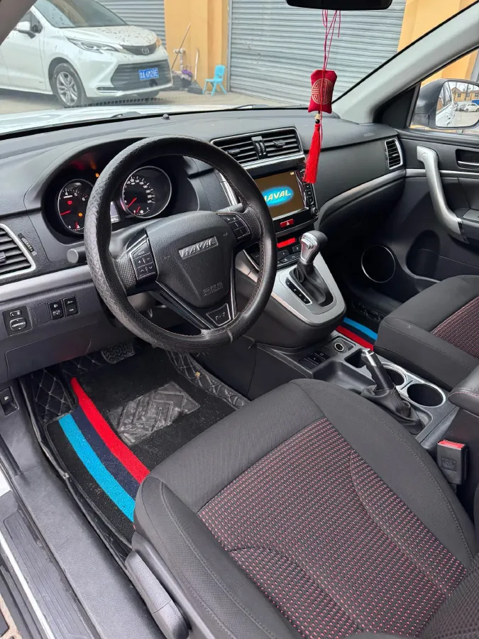 2019 Haval M6 1.5T 150HP L4 7DCT,autocango,china used car exporter,china ev exporter,chinese used car exporter,chinese used ev exporter