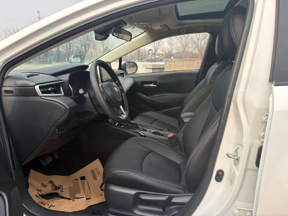 2021 Toyota Corolla 1.2T 116HP L4 CVT,autocango,china used car exporter,china ev exporter,chinese used car exporter,chinese used ev exporter