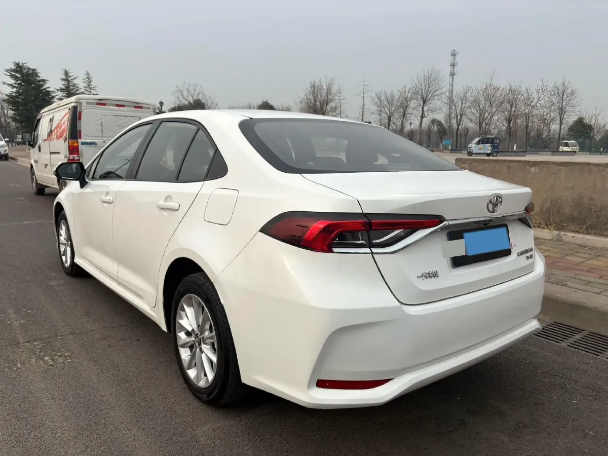2021 Toyota Corolla 1.2T 116HP L4 CVT,autocango,china used car exporter,china ev exporter,chinese used car exporter,chinese used ev exporter