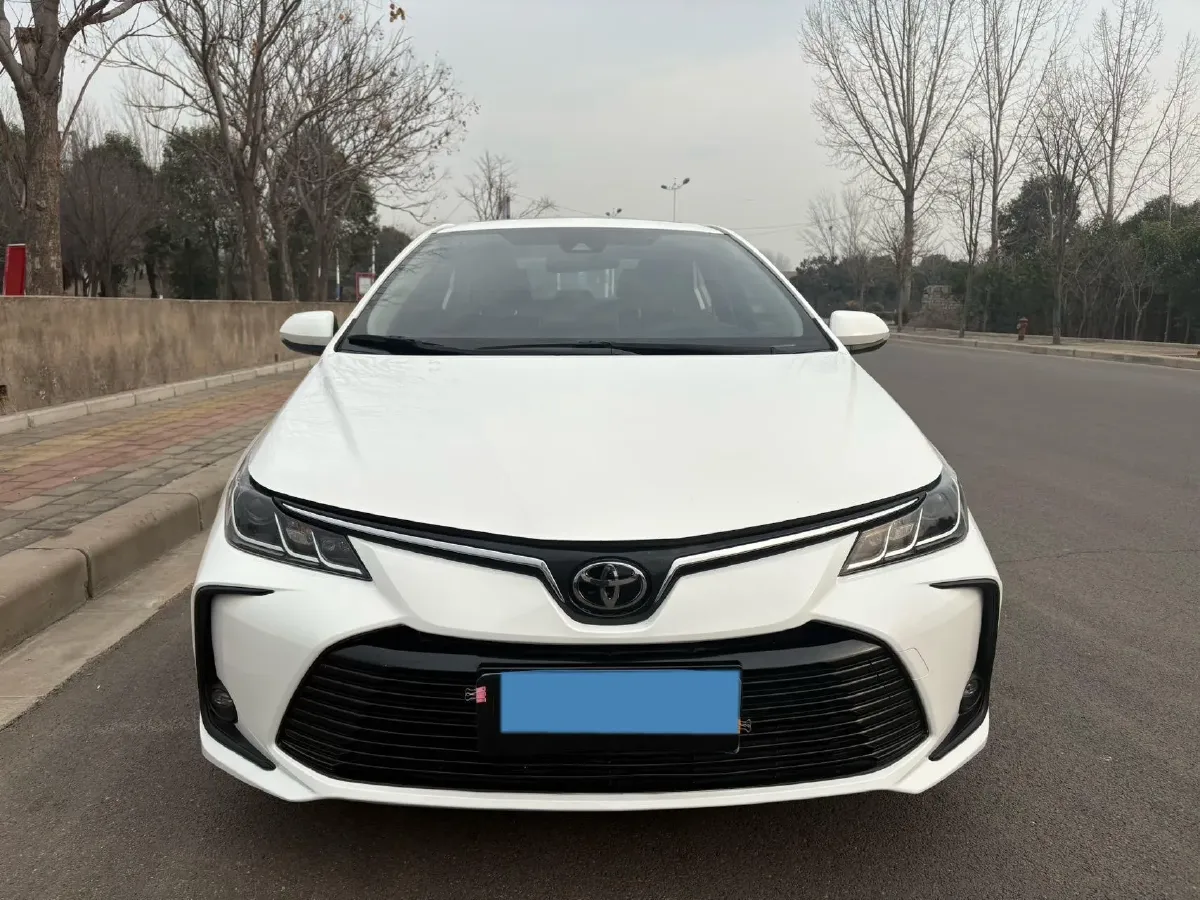 2021 Toyota Corolla 1.2T 116HP L4 CVT,autocango,china used car exporter,china ev exporter,chinese used car exporter,chinese used ev exporter