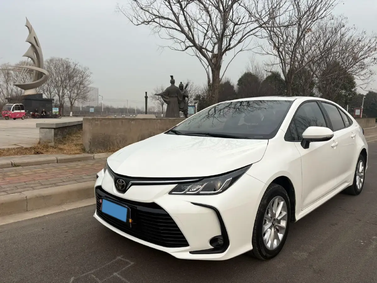2021 Toyota Corolla 1.2T 116HP L4 CVT